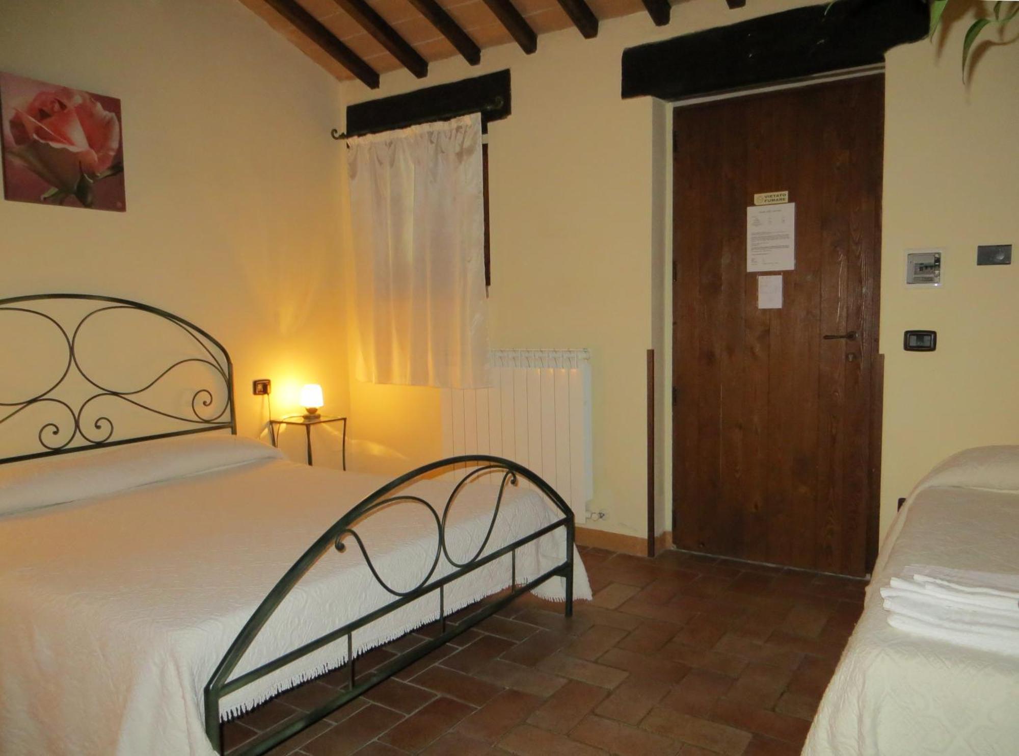 Agriturismo Casale Delle Lucrezie Todi Exterior foto