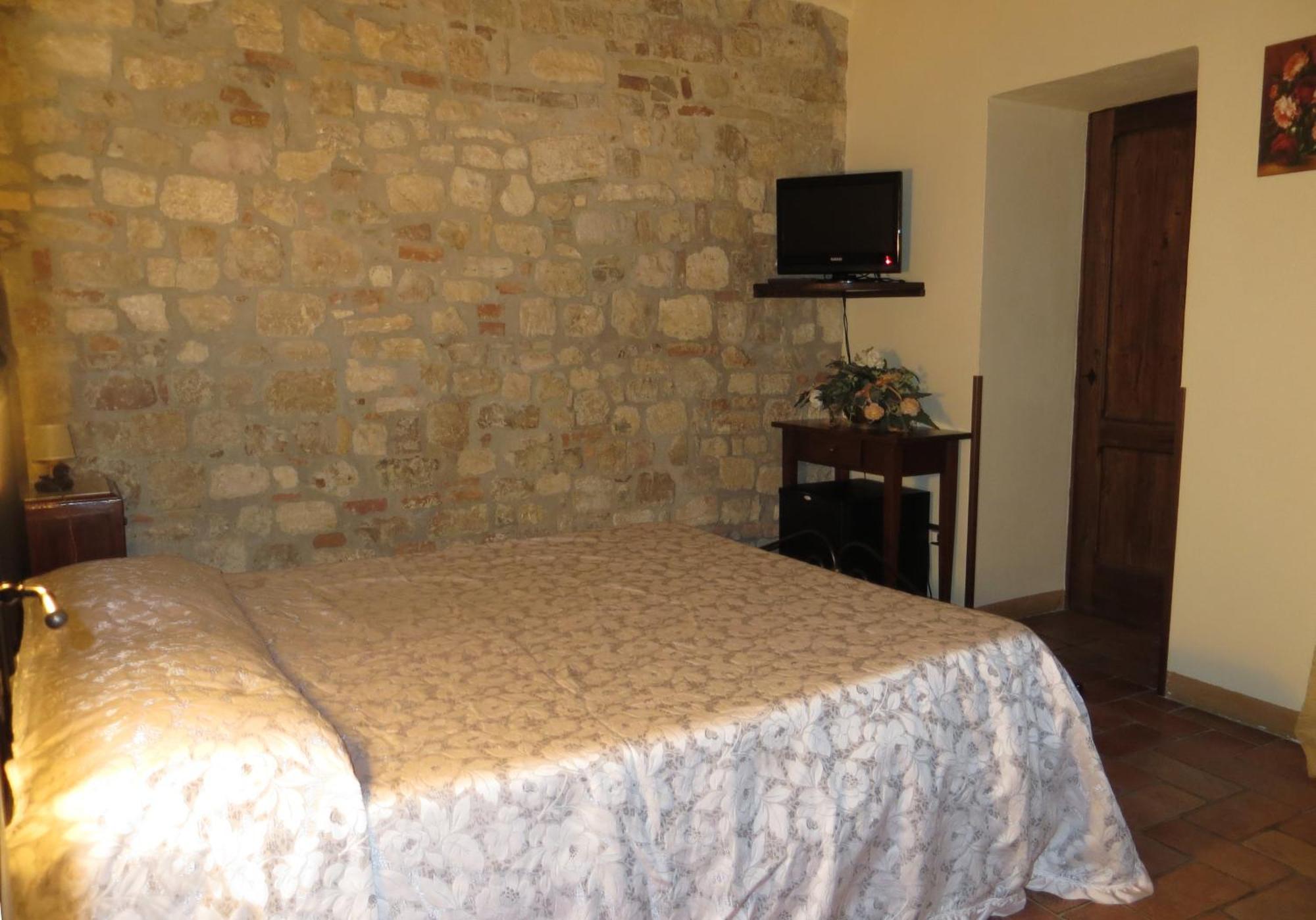 Agriturismo Casale Delle Lucrezie Todi Exterior foto